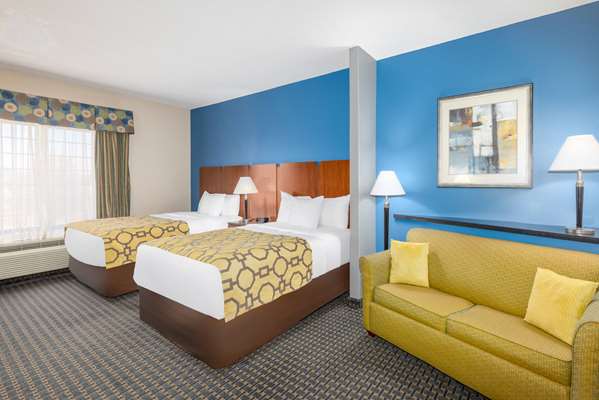  - Baymont Inn & Suites Pratt