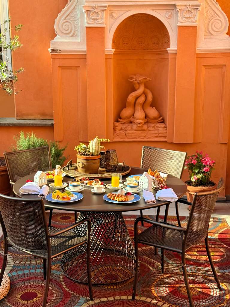Guest photo