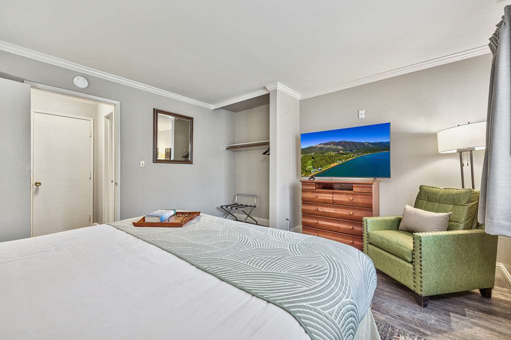 FOREST SUITES RESORT-guestroom-Guest Room,Suite,On-Site.jpg