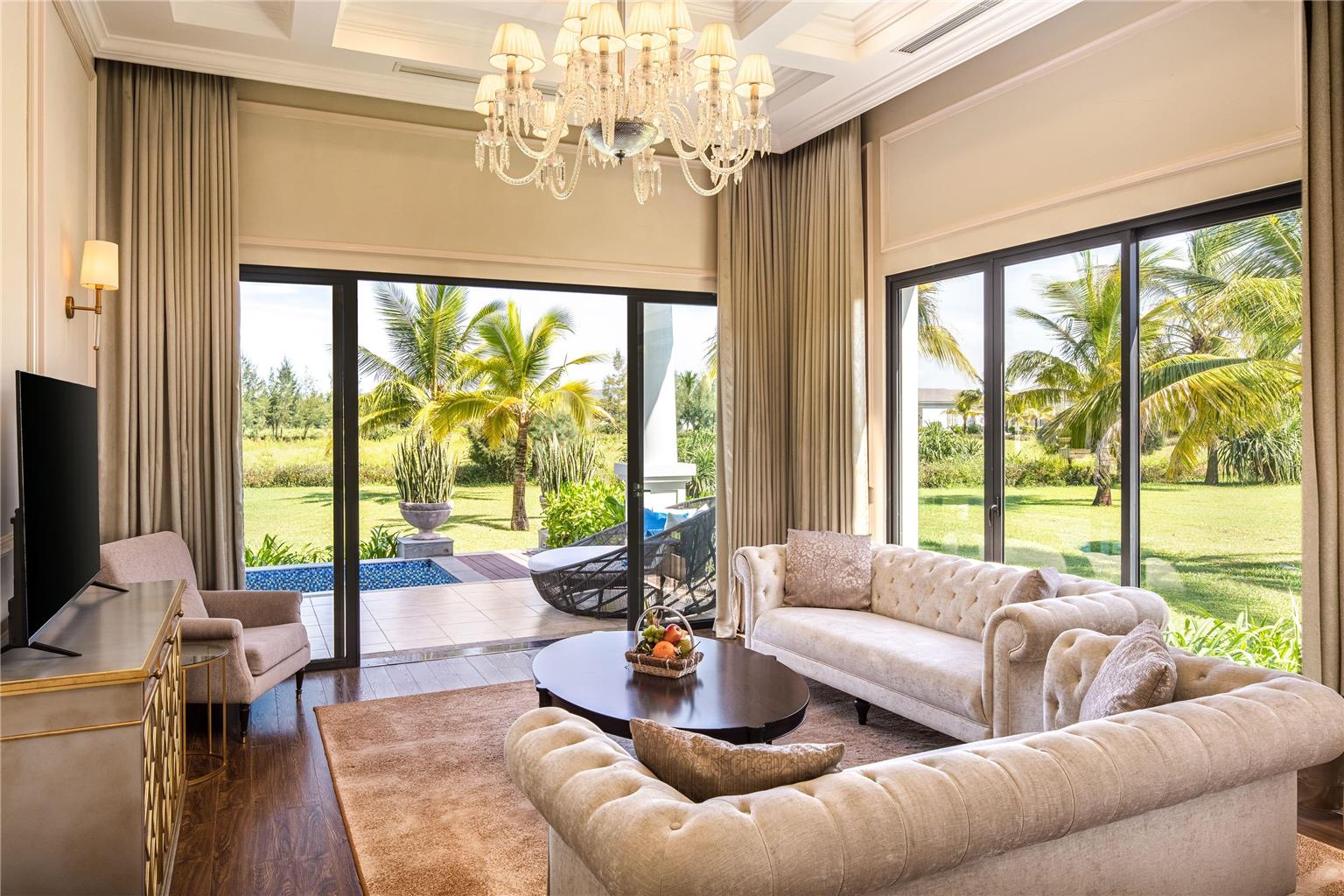VINPEARL CUA SOT RESORT AFF. MELIA-guestroom-Guest Room,On-Site.jpg