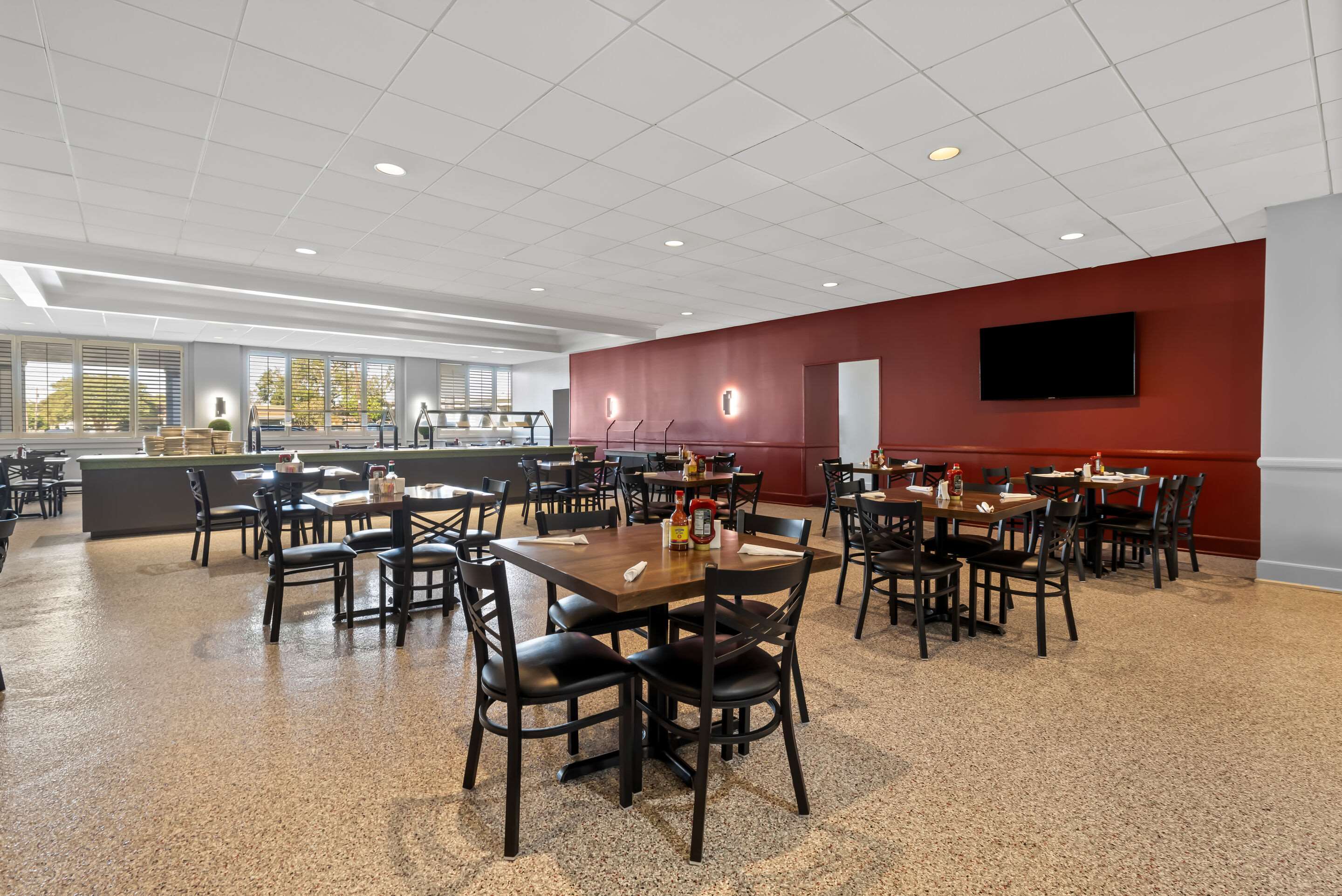 Spacious breakfast area | Quality Inn Morgan City