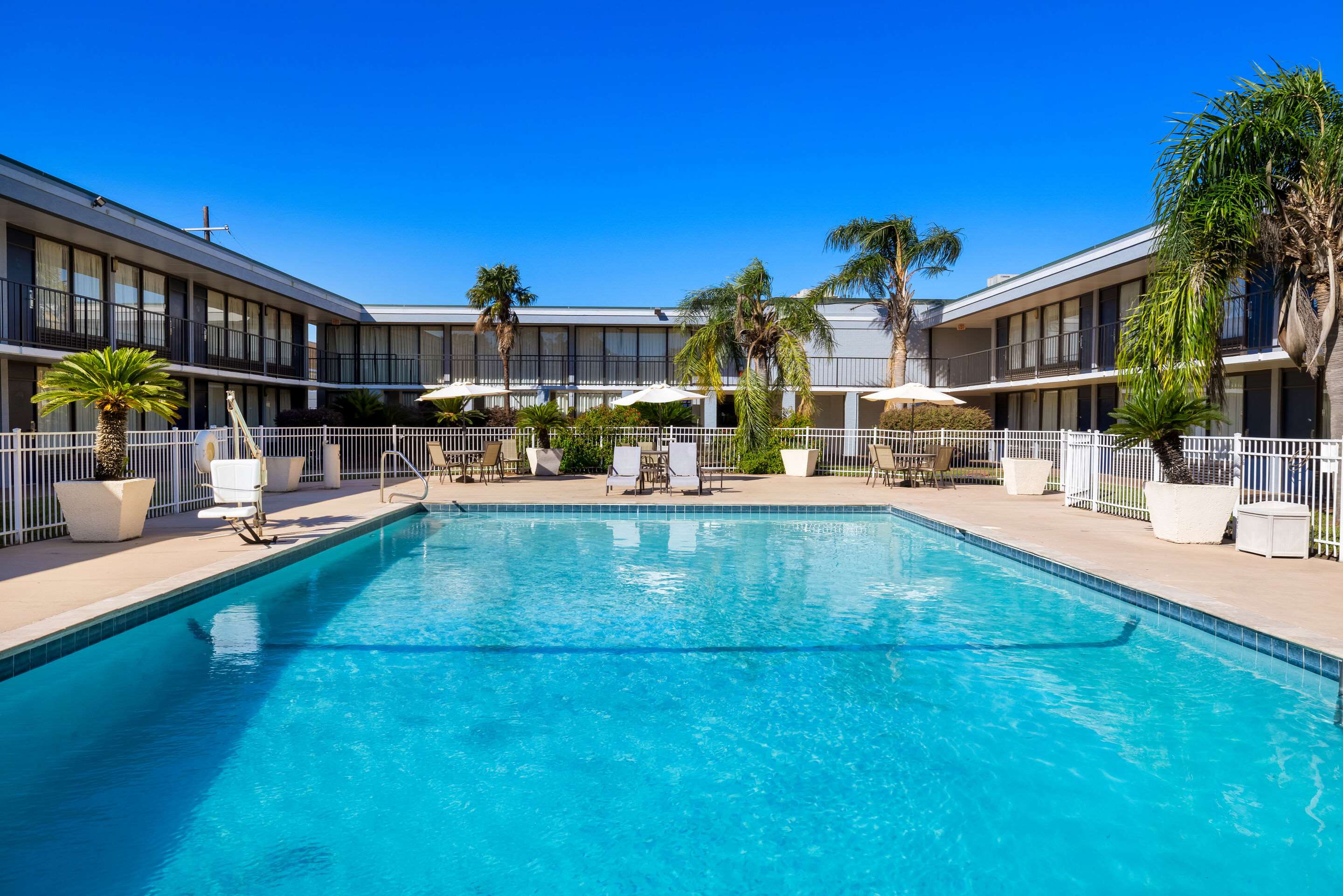 Relax by the pool | Quality Inn Morgan City