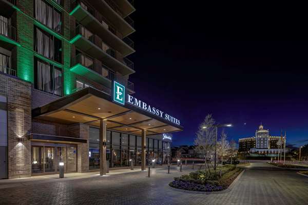 Exterior view - Embassy Suites Virginia Beach