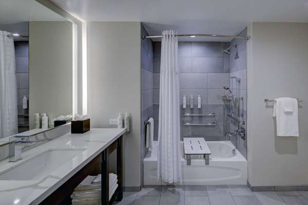  - Embassy Suites Virginia Beach