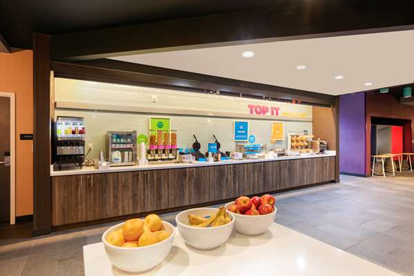 Amenities - Tru by Hilton Hotel San Antonio at the Rim - I-10, Exit 555