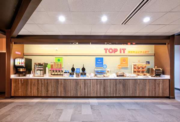 Amenities - Tru by Hilton Hotel San Antonio at the Rim - I-10, Exit 555