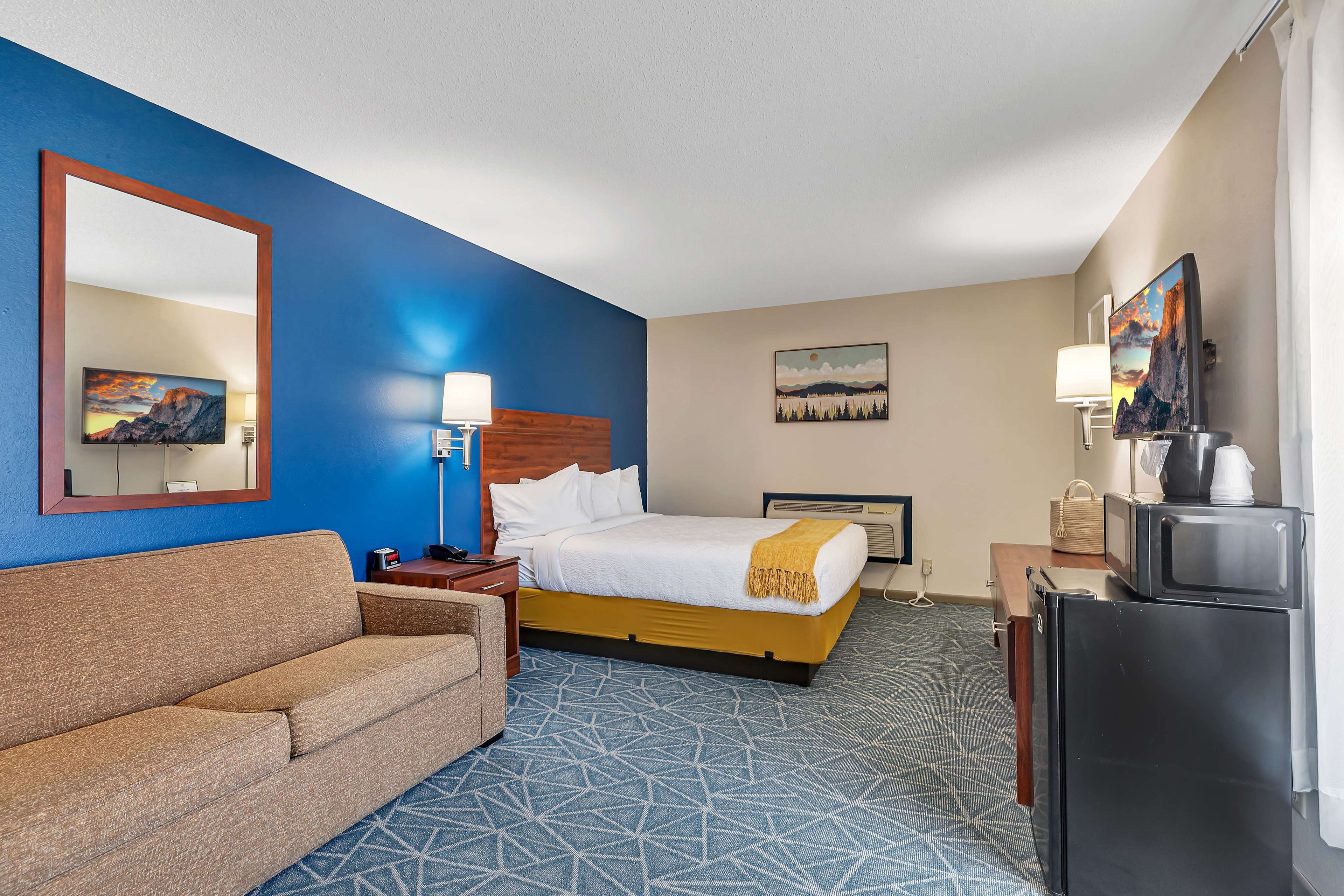 SureStay Hotel by Best Western Spicer - Tap to explore photos