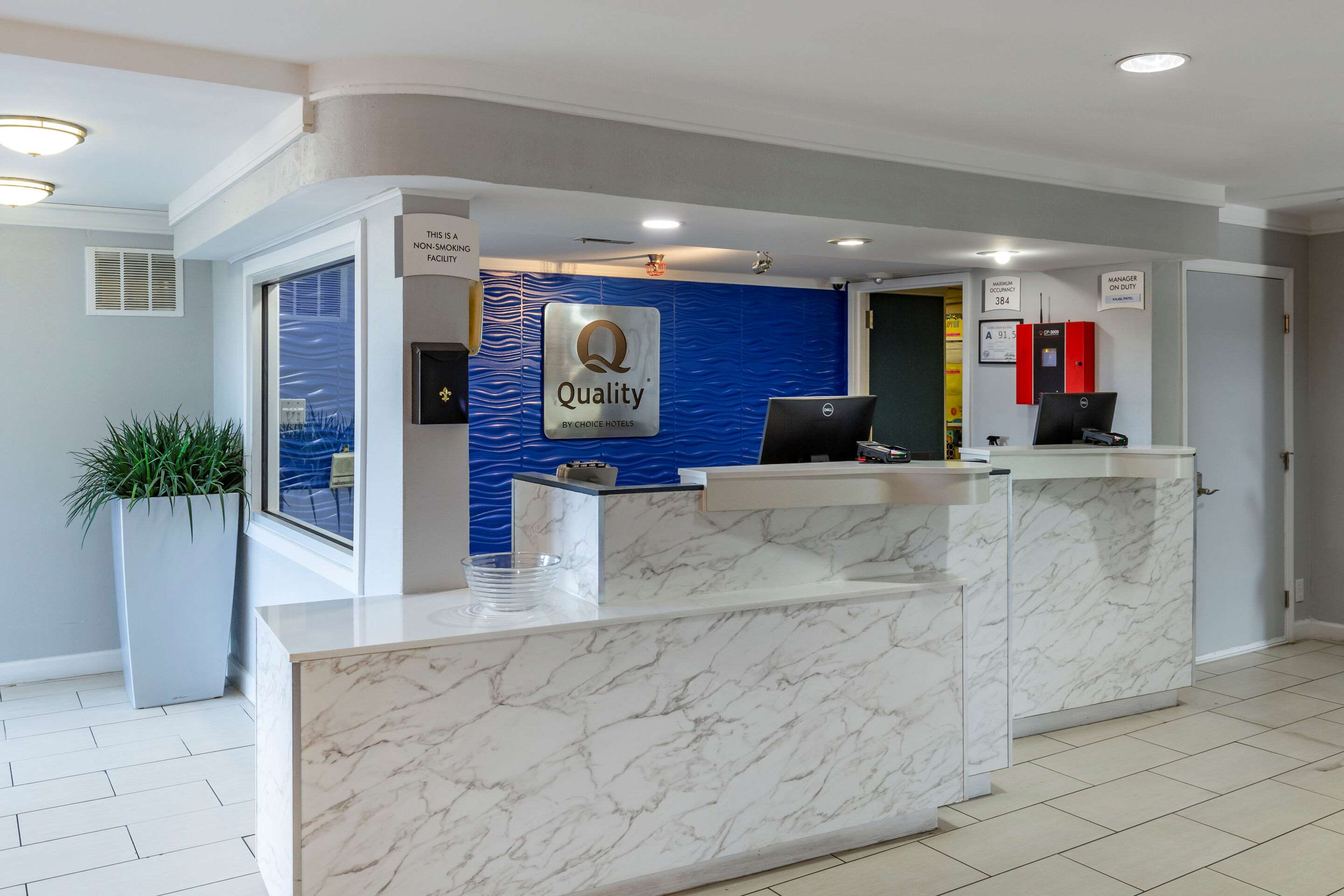 Spacious lobby | Quality Inn Near Fort Liberty formerly Ft. Bragg