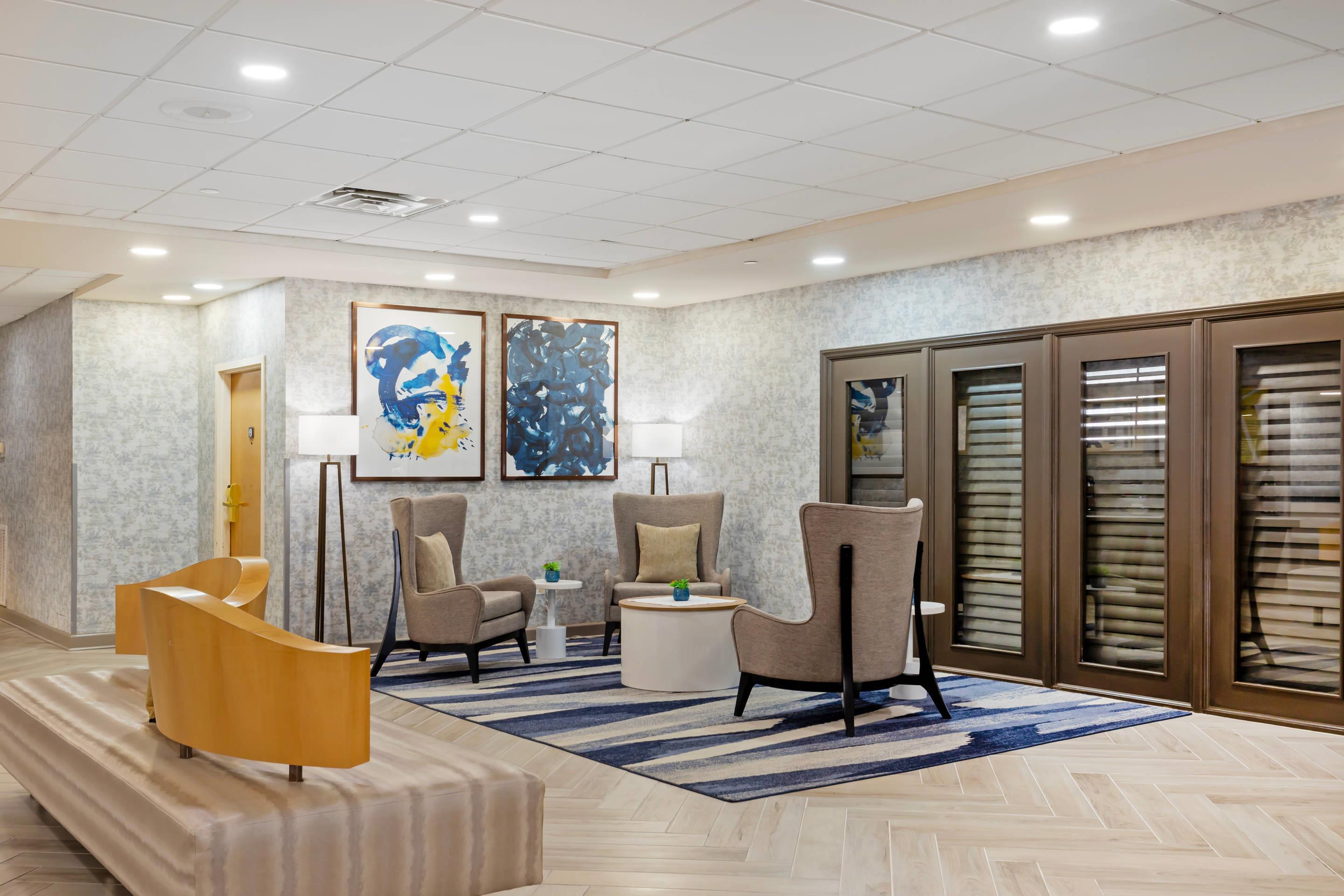 Lobby with sitting area | Comfort Inn & Suites