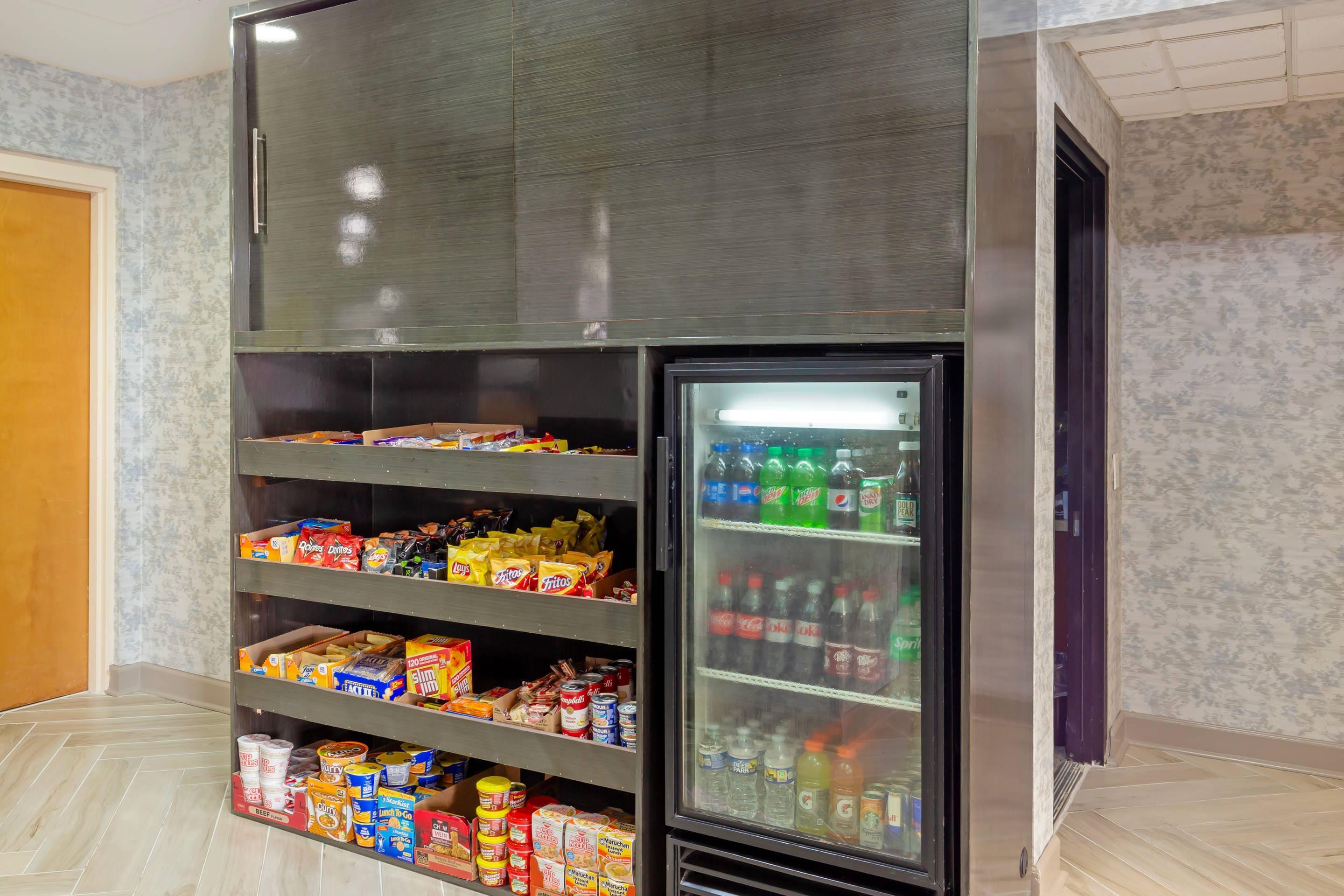 Hotel vending area | Comfort Inn & Suites