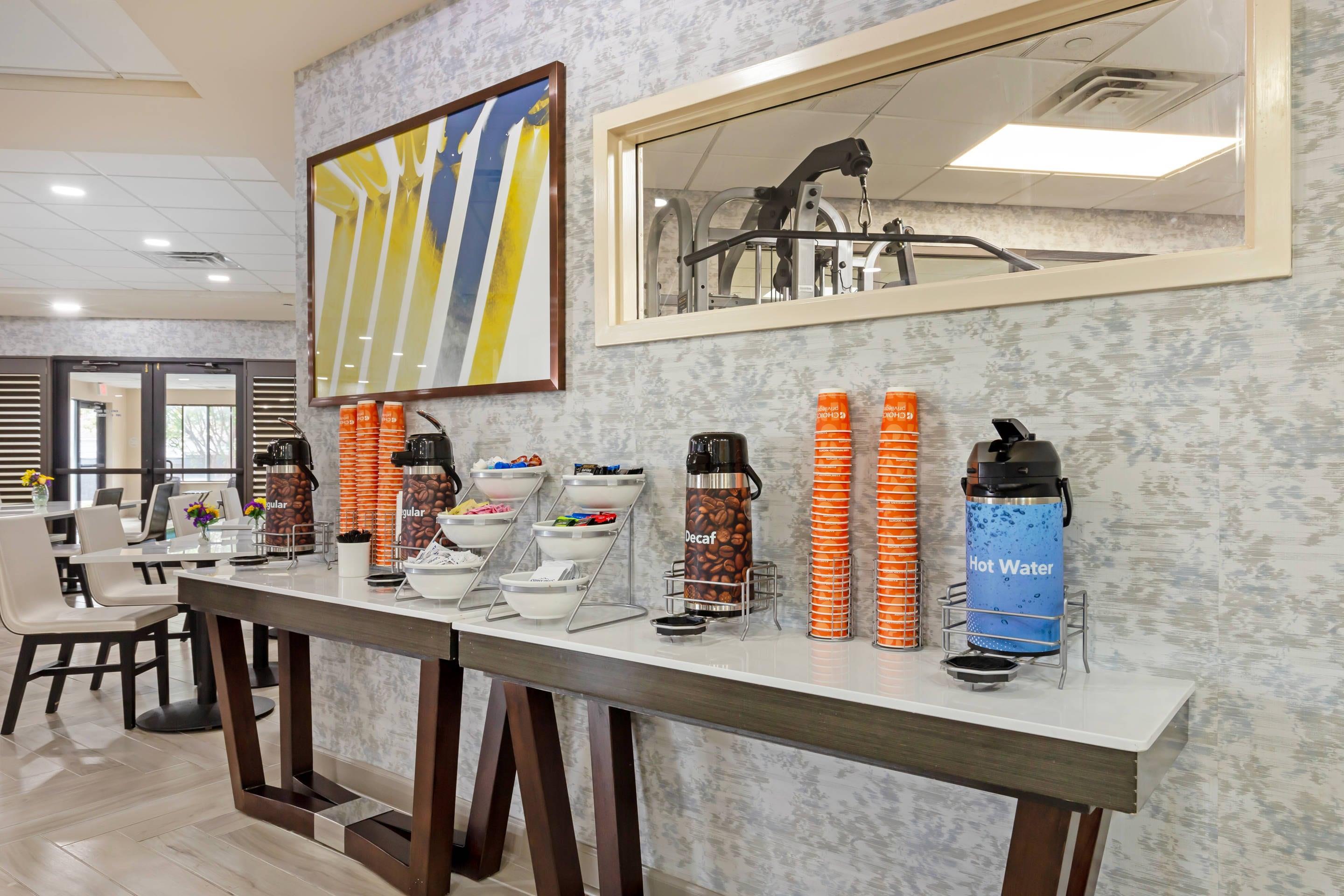 Free coffee | Comfort Inn & Suites