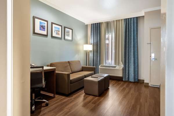 Suite - MainStay Suites John Wayne Airport Santa Ana