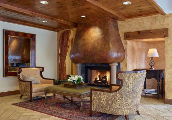  - Austria Haus Hotel Vail - I-70, Exit 176