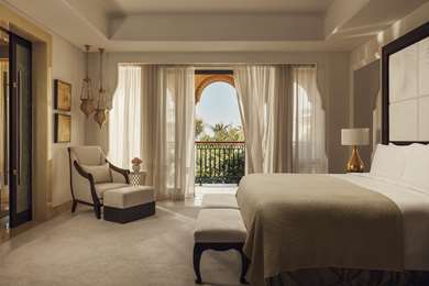 Palm Manor Executive Suite
