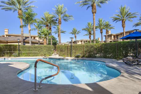 Pool - Hilton Vacation Club Scottsdale Links Resort