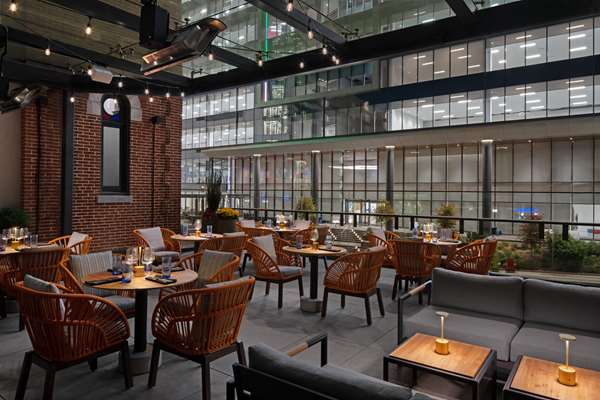 Restaurant - Hotel West & Main Conshohocken