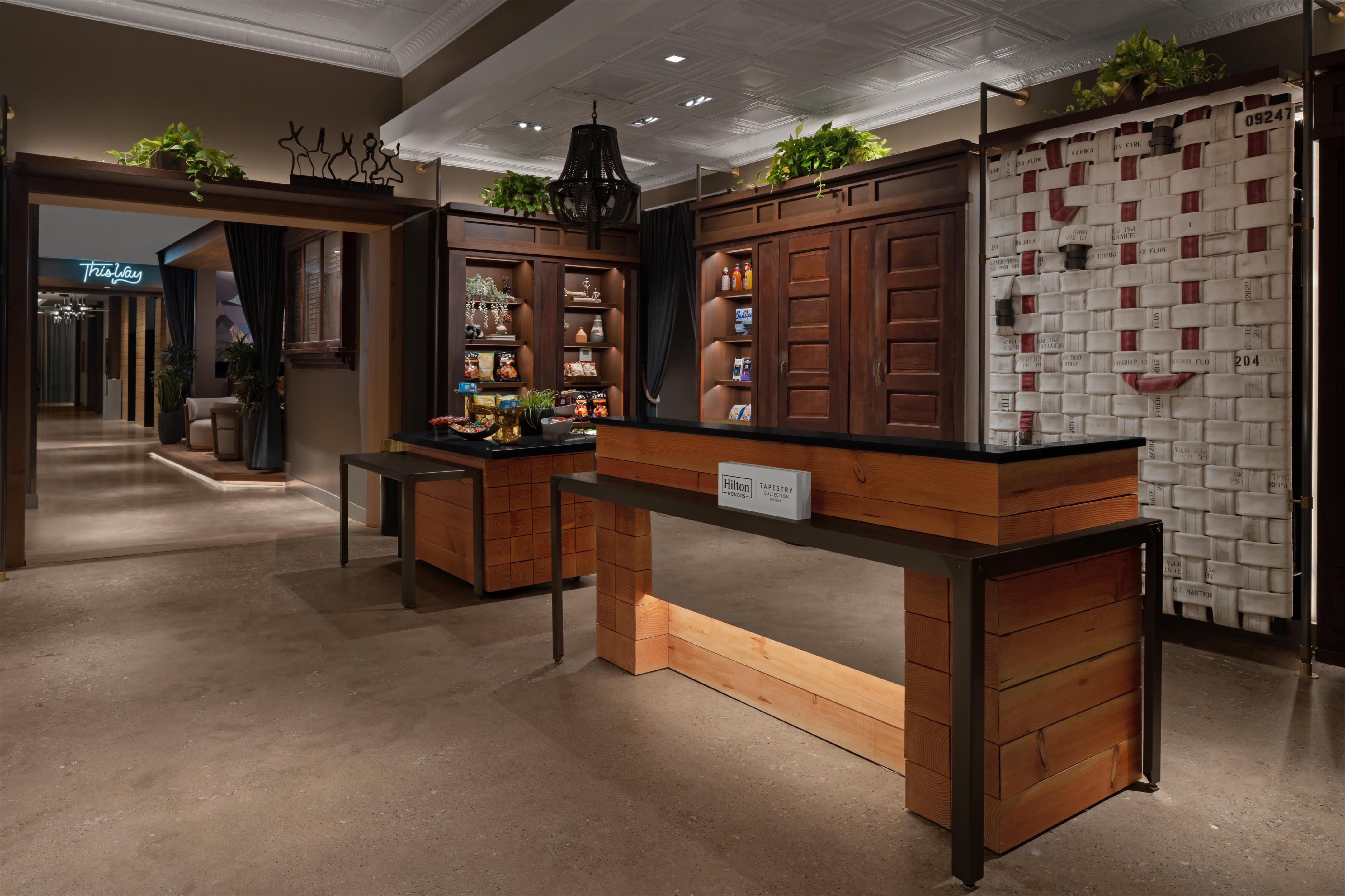 Reception | Hotel West & Main Conshohocken Philadelphia, Tapestry Collection