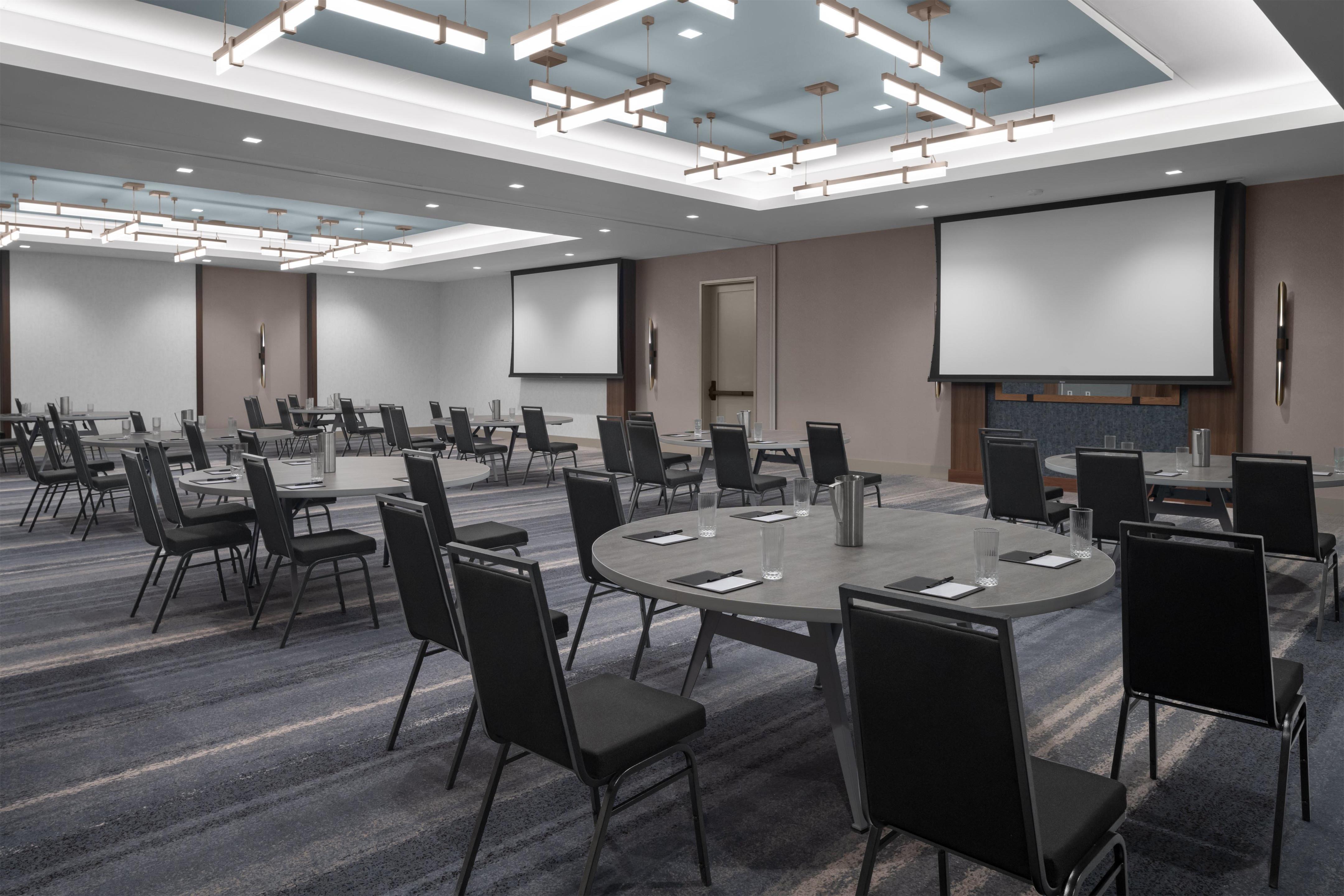 Meeting Room | Hotel West & Main Conshohocken Philadelphia, Tapestry Collection
