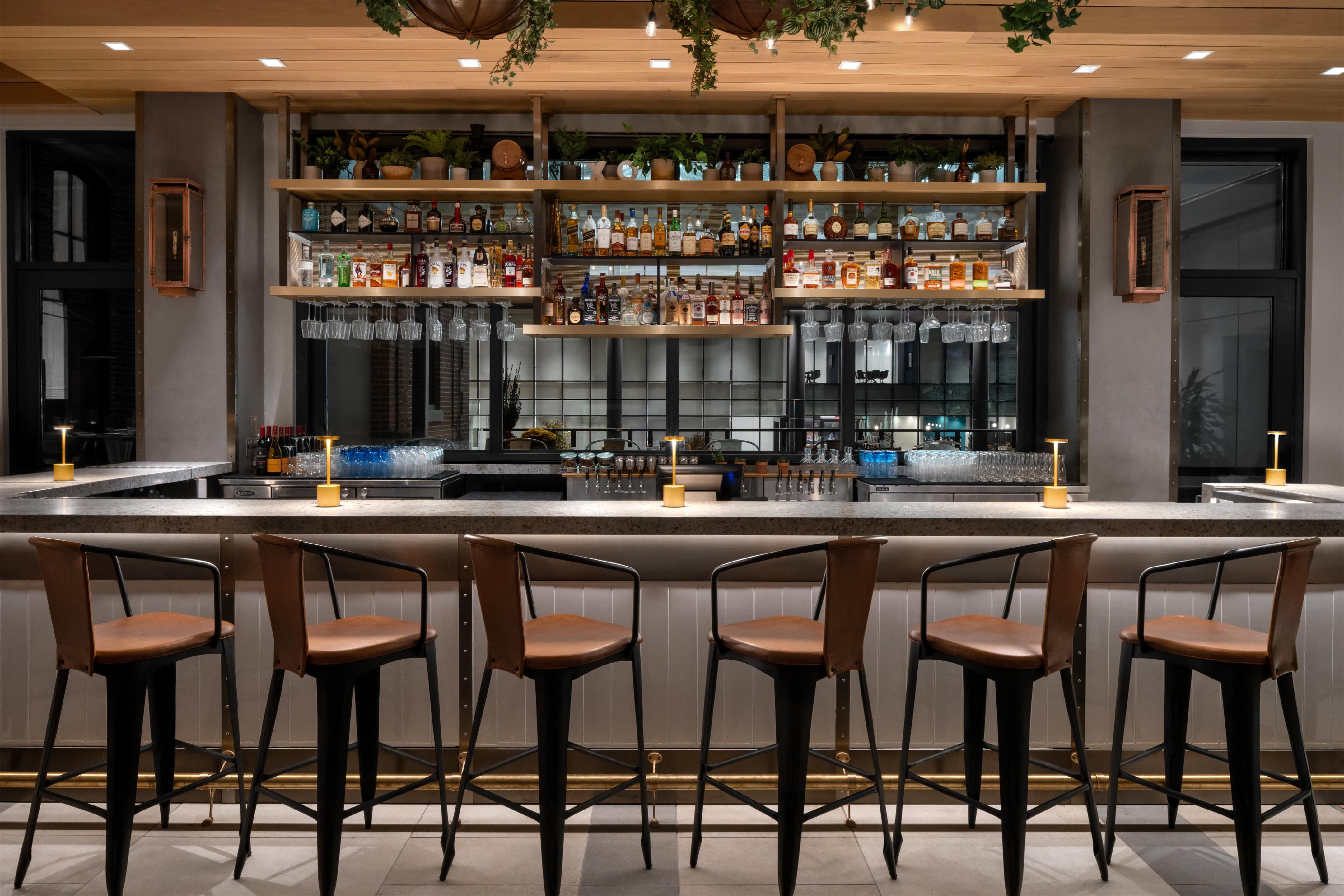 BarLounge | Hotel West & Main Conshohocken Philadelphia, Tapestry Collection