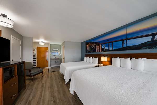  - Pacific Coast Roadhouse Hotel San Simeon