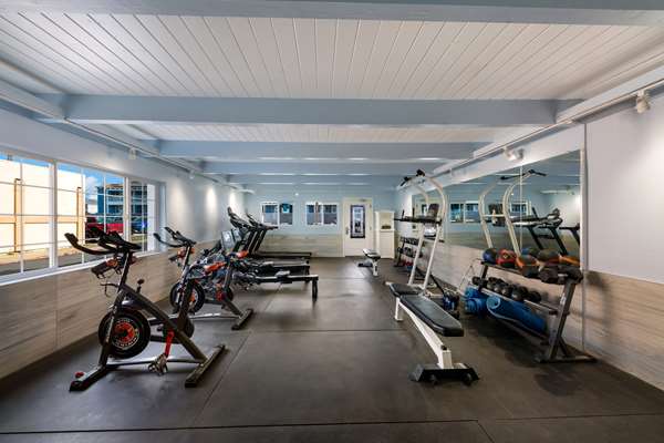 Fitness/ Exercise Room - Pacific Coast Roadhouse Hotel San Simeon