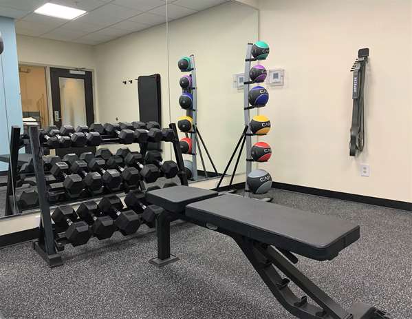 Fitness/ Exercise Room - Best Western Cambridge Inn