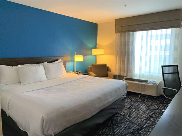  - Best Western Cambridge Inn