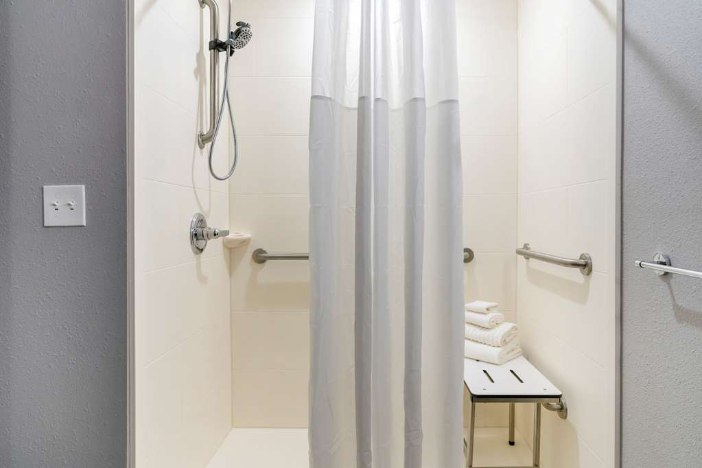 COMFORT SUITES PADUCAH MALL AREA-guestroom-Guest Room,Bathroom,On-Site.jpg