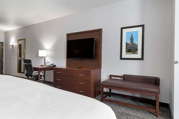 Suite - Comfort Suites Paducah - I-24, Exit 4