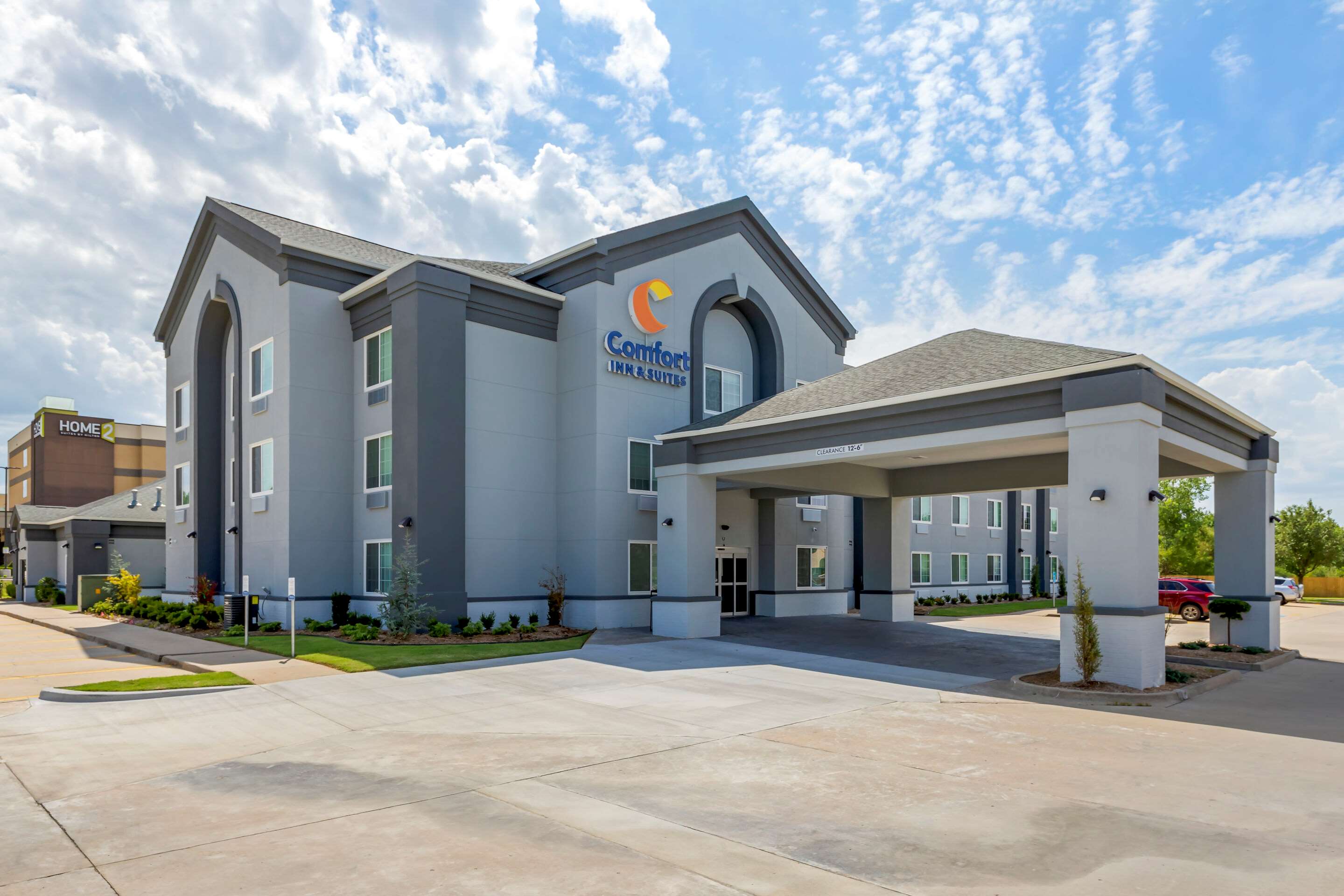 Hotel exterior | Comfort Inn & Suites Muskogee