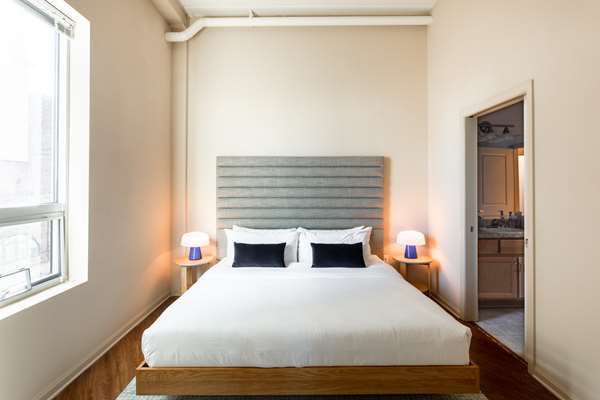  - Mint House Hotel West End Greenville