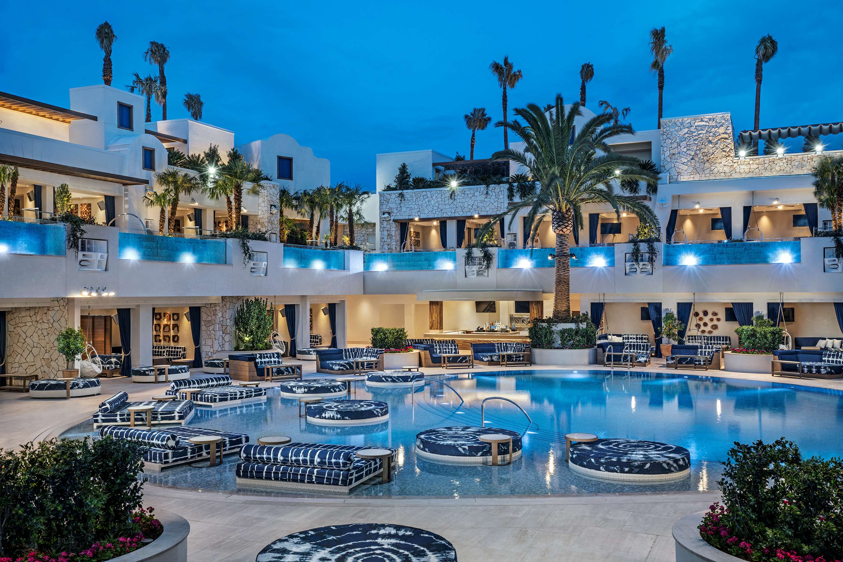 Palms East Side Pool