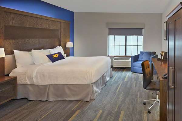  - Scholar Morgantown Hotel