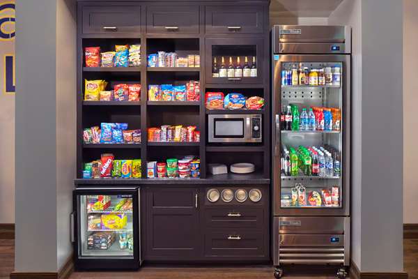 Restaurant - Scholar Morgantown Hotel