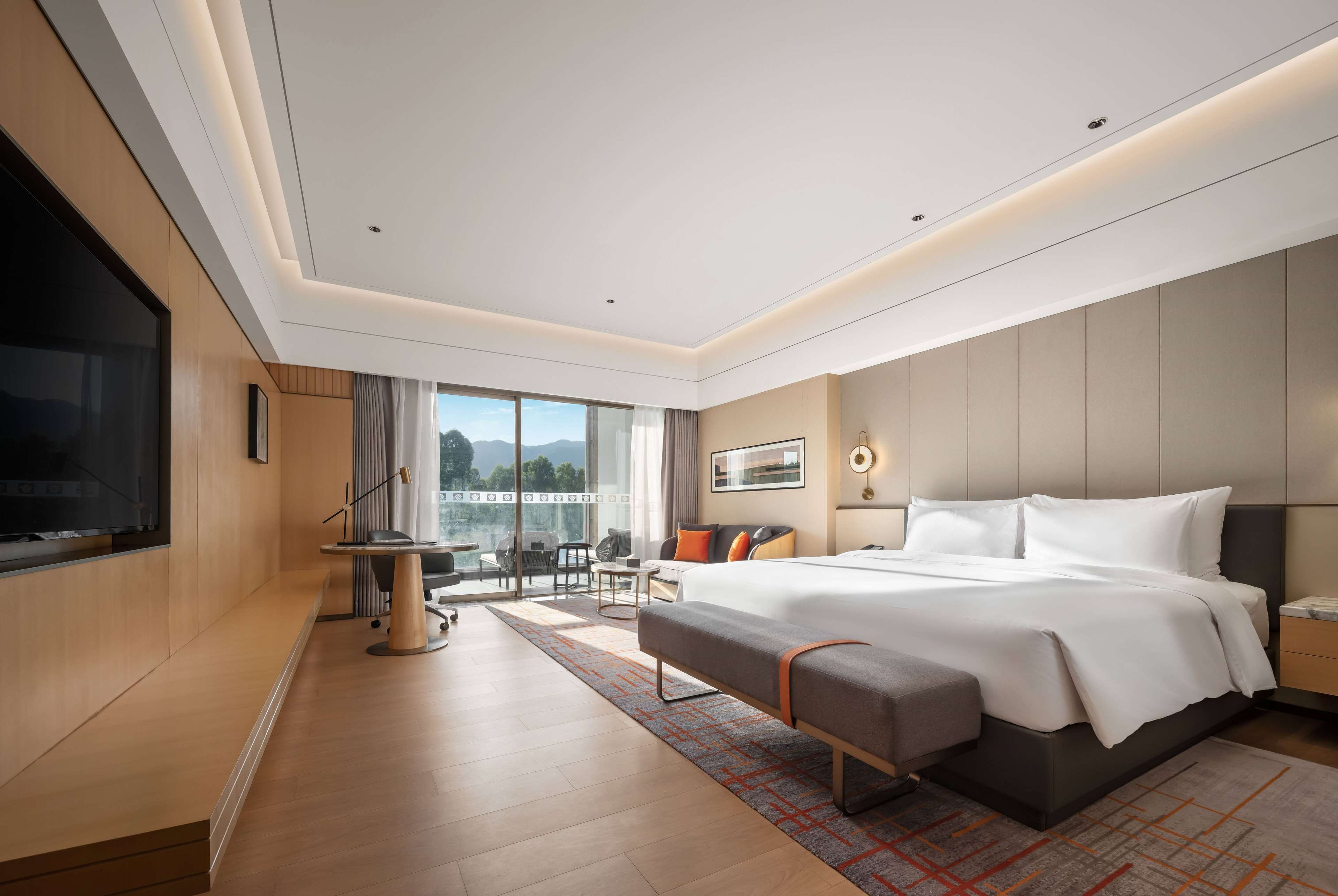 Wyndham Grand Zhaoqing Downtown — 2