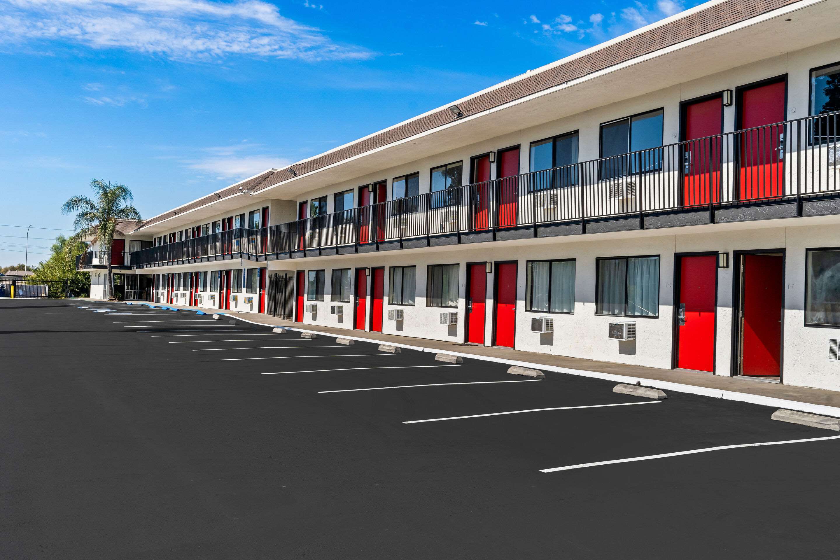 Hotel exterior | Econo Lodge Stockton near I-5 Fairgrounds