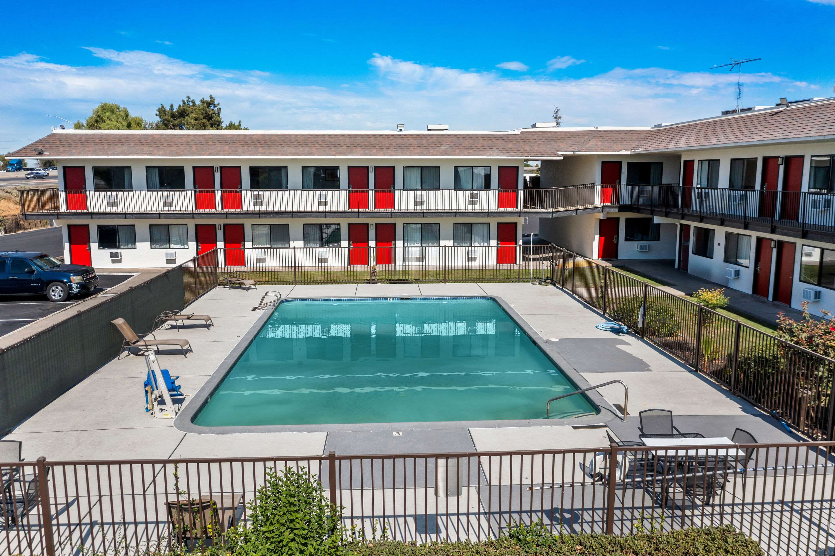 Aerial2 | Econo Lodge Stockton near I-5 Fairgrounds