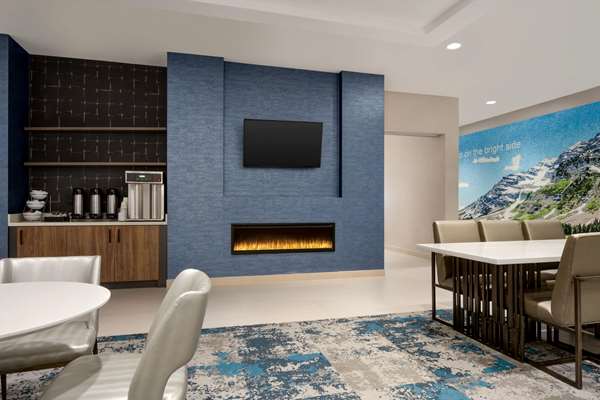  - La Quinta Inn Parker