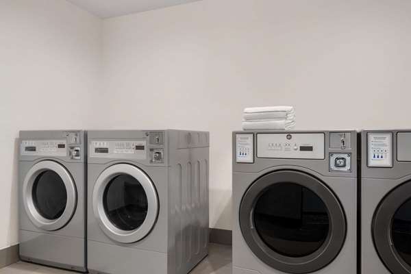 Amenities - La Quinta Inn Parker