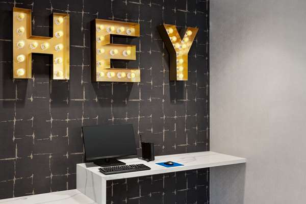 Conference Area - La Quinta Inn Parker