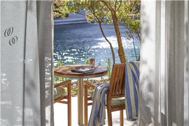 One Bedroom Island Grand Suite
