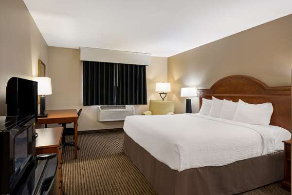  - Revel Hotel Minot, Surestay Collection by Best Western