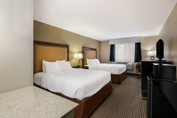  - Revel Hotel Minot, Surestay Collection by Best Western