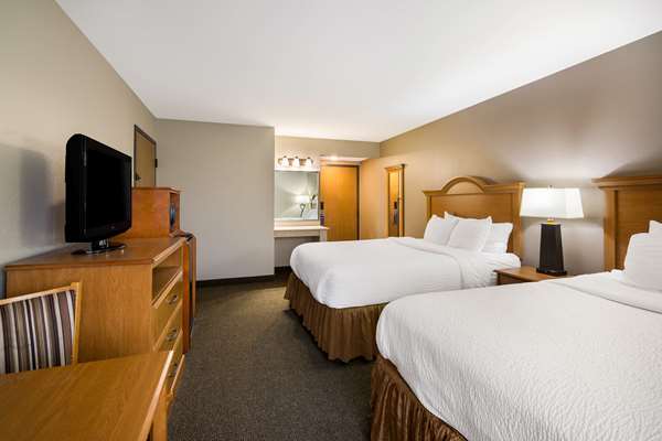  - Revel Hotel Minot, Surestay Collection by Best Western