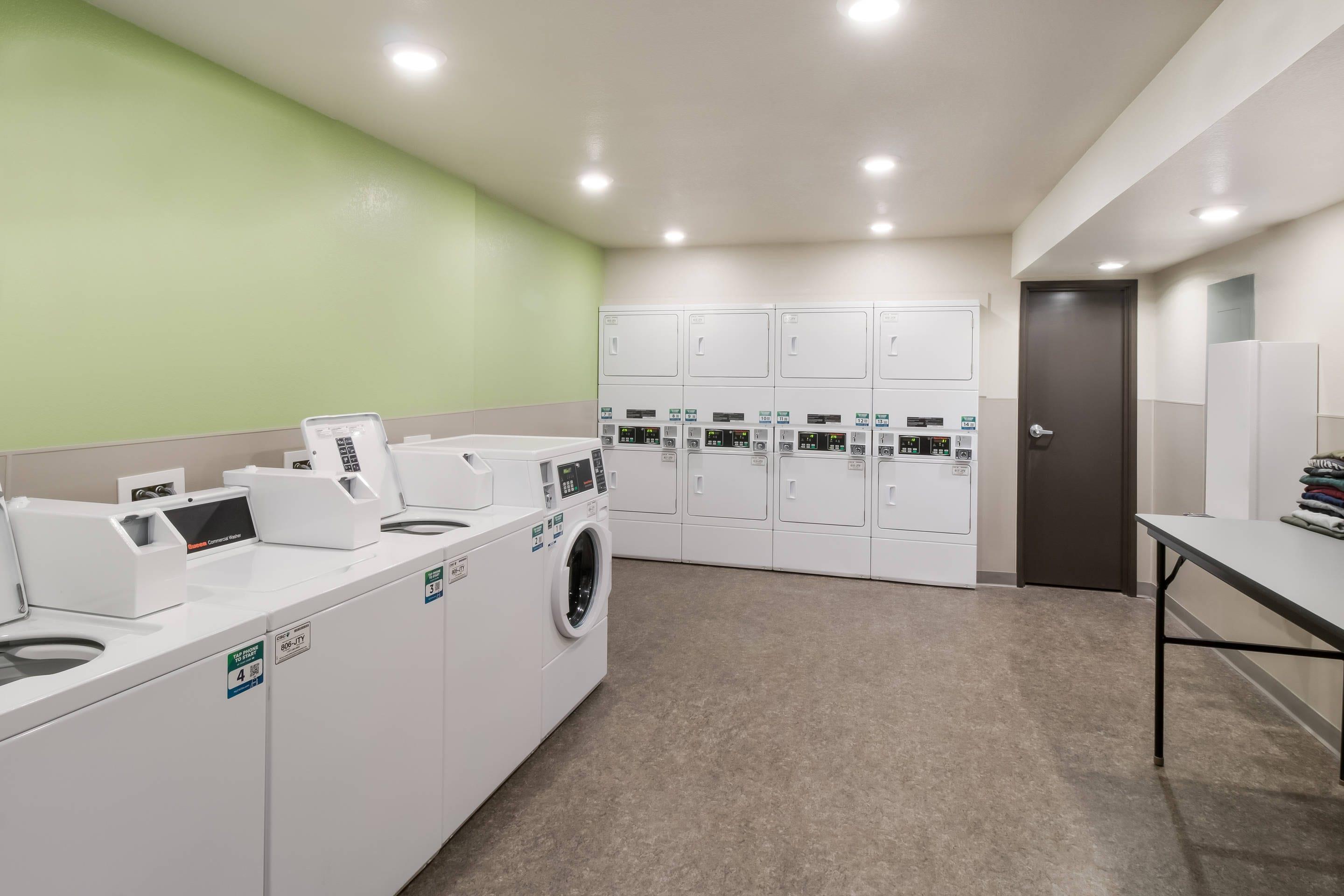 Guest laundry facilities | Woodspring Suites Mesa Chandler