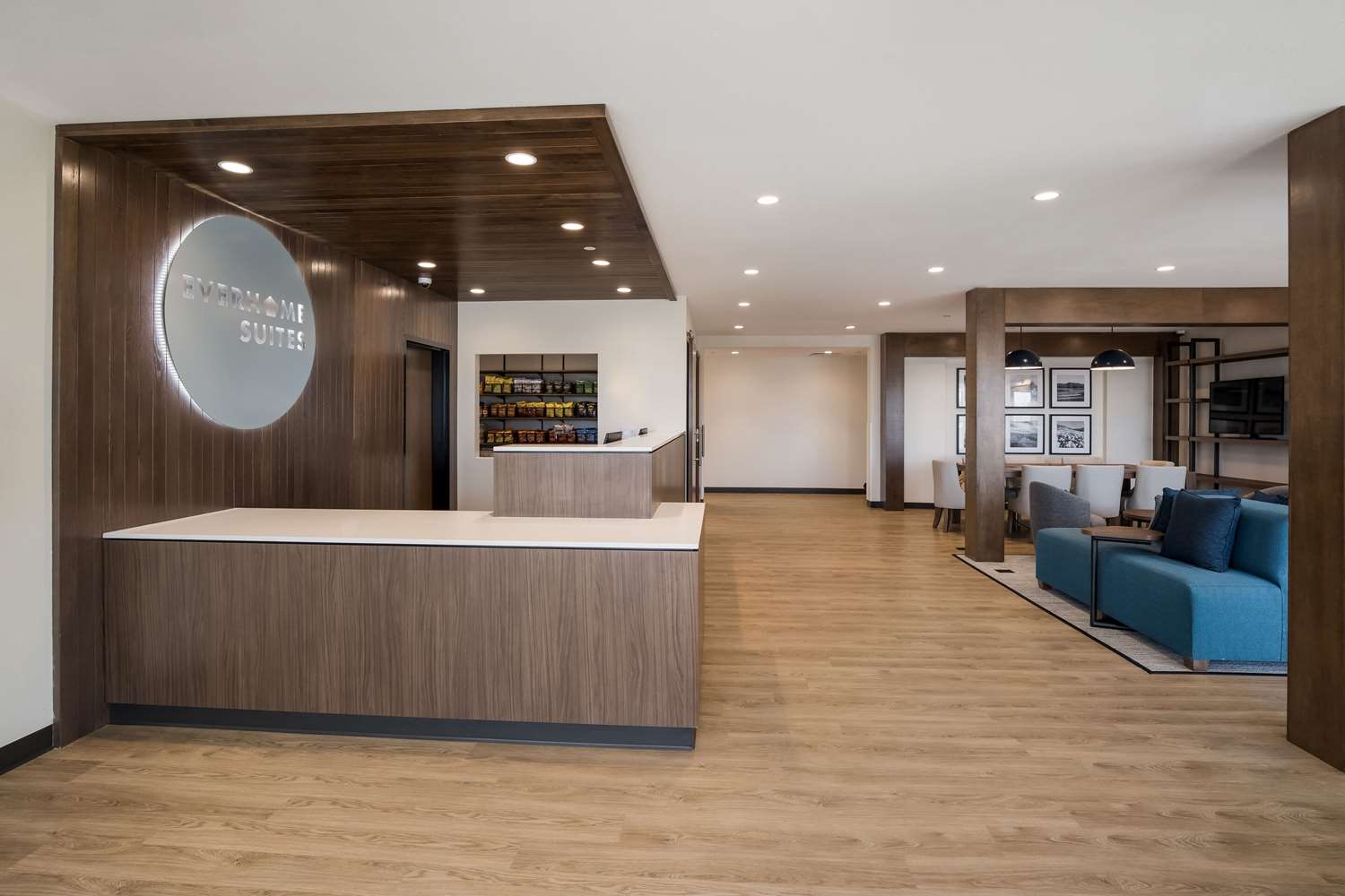 Everhome Suites Corona I15, Exit 92, CA See Discounts