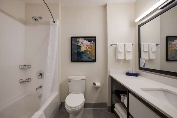  - Everhome Suites Corona -  I-15, Exit 92