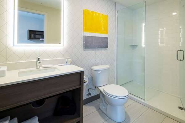 Suite - Comfort Inn & Suites Kingston