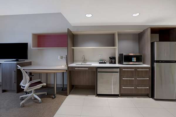  - Home2 Suites by Hilton Lakewood Ranch Bradenton - I-75, Exit 213