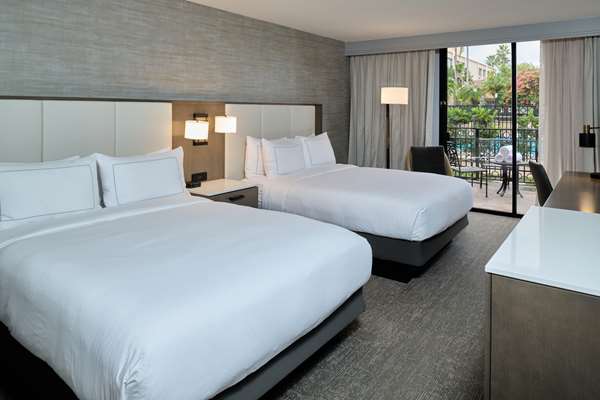 - DoubleTree by Hilton Buena Park - I-5, Exit 116